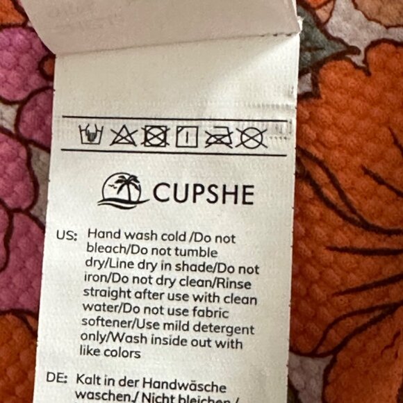 Cupshe Women Small 1PC Swimsuit Orange Floral V Neck Keyhole Cutout O Ring Cheek - Picture 9 of 10